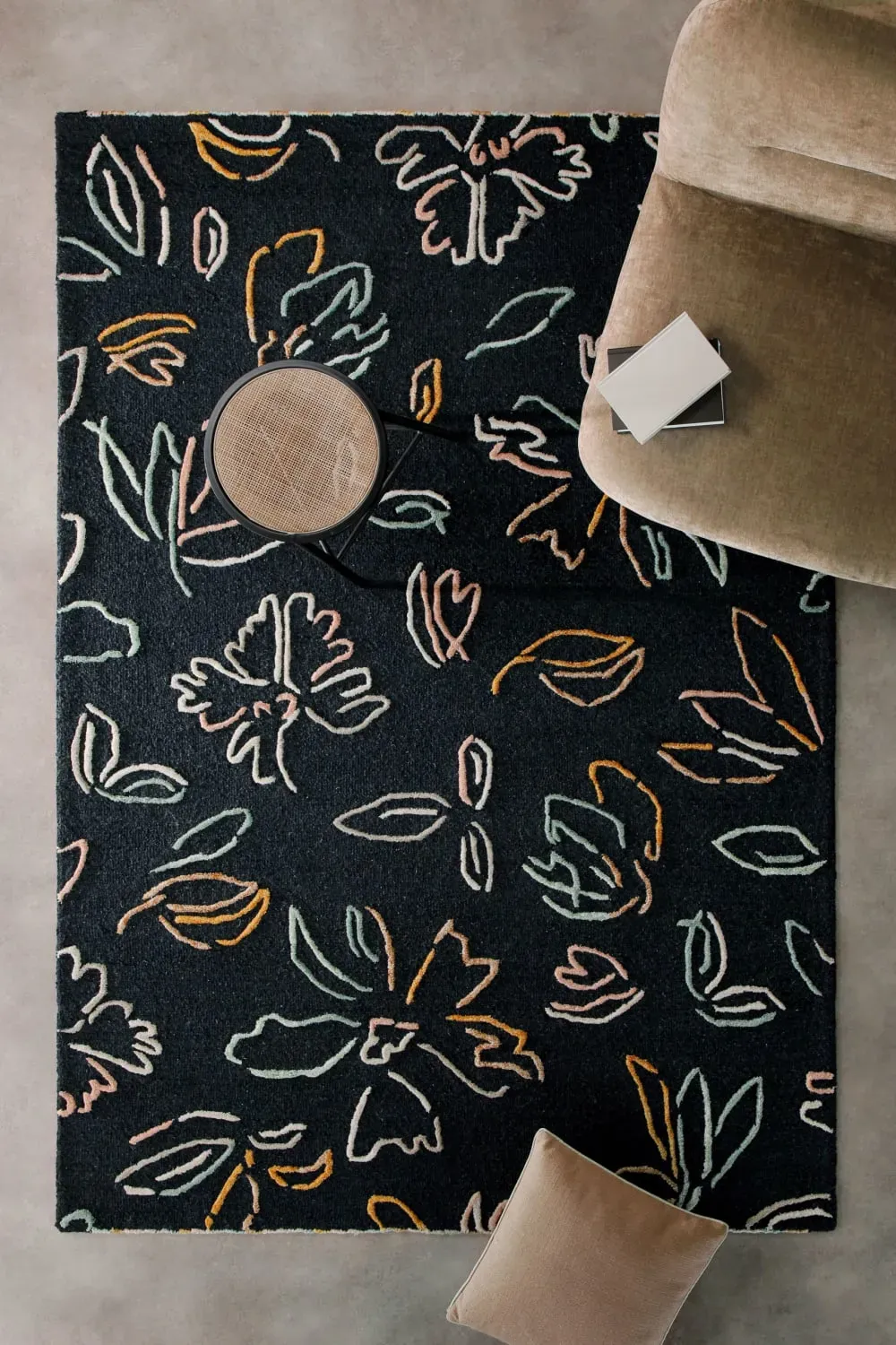 Illustration numéro 2 du produit Tapis floral fait main pure laine,viscose, relief, anthracite 160x230