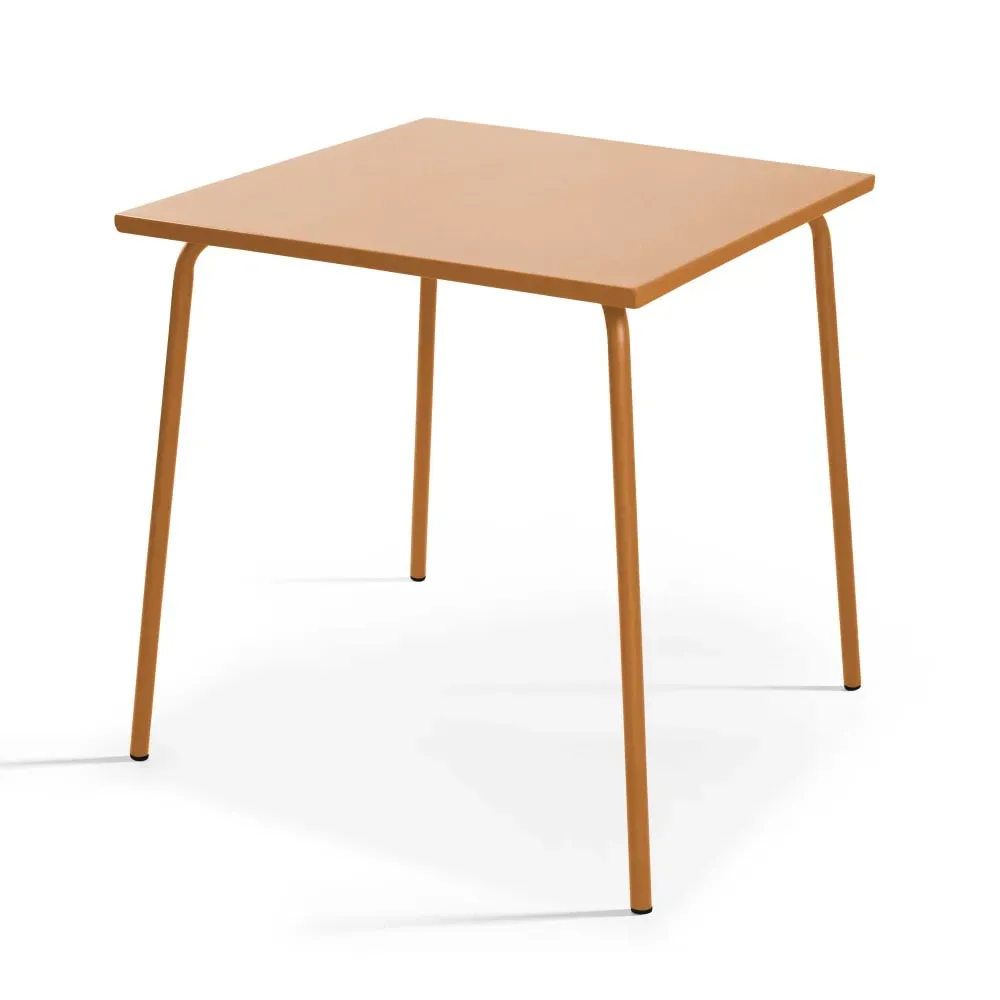 Illustration numéro 2 du produit Ensemble table de jardin carrée et 2 chaises Caramel