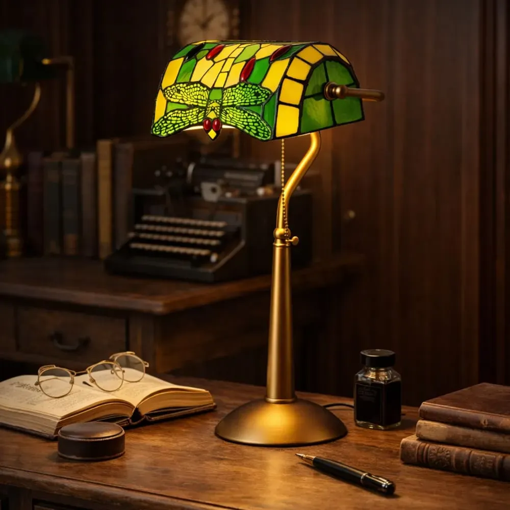 Illustration numéro 2 du produit Lampe de table style tiffany libellule verre mosaïque vert E27 H46cm