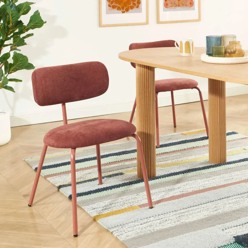 Illustration numéro 2 du produit Lot de 2 chaises tissu et pieds métal terracotta