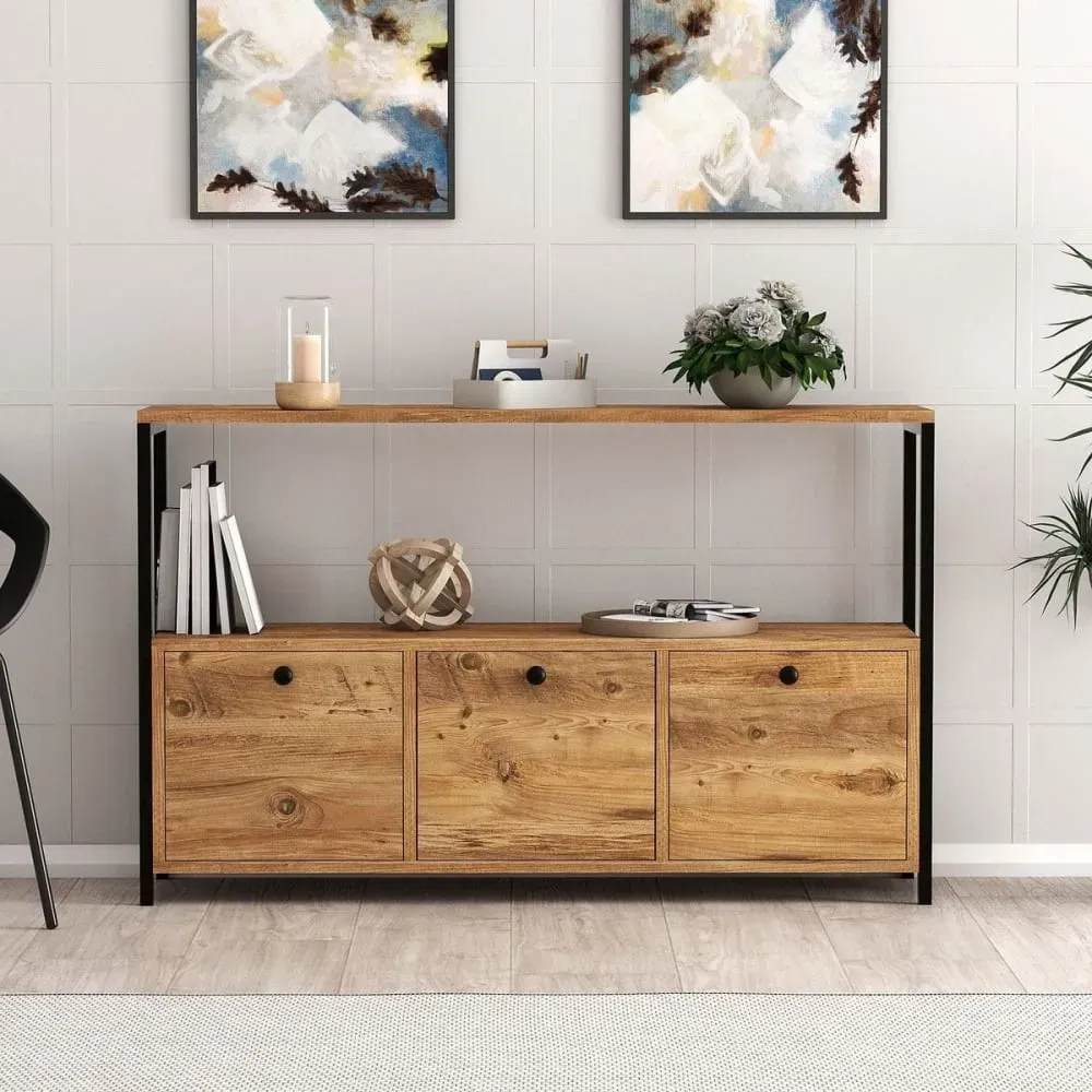 Illustration numéro 2 du produit Buffet 3 portes effet bois avec piètement noir 120 cm