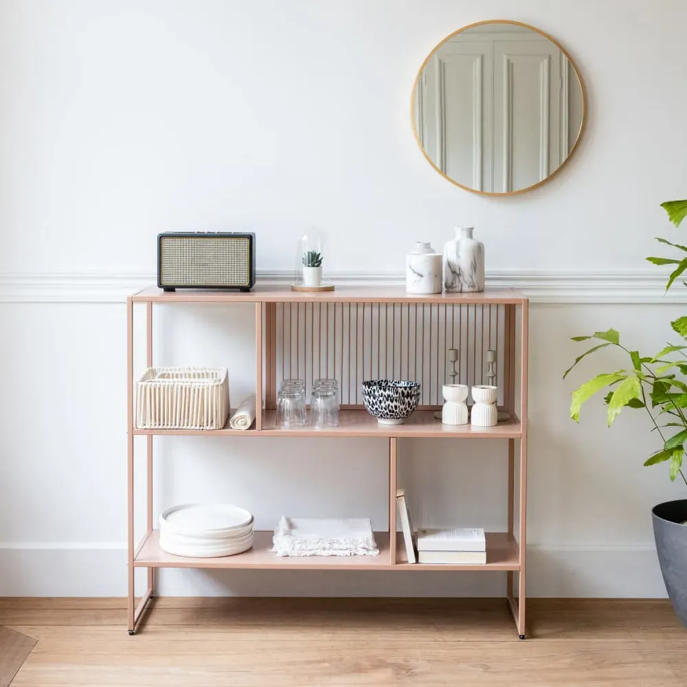 Illustration numéro 2 du produit Étagère en métal vieux rose