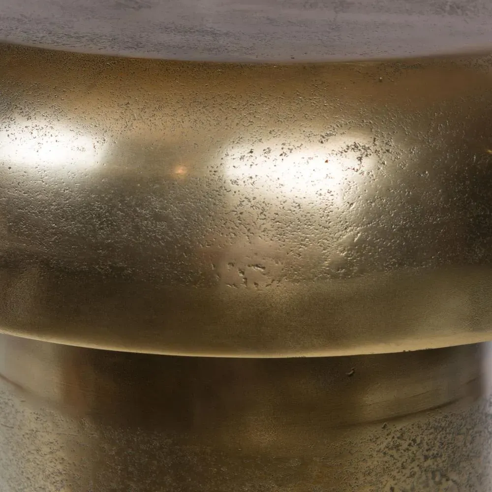 Illustration numéro 2 du produit Bout de canapé champignon   jaune en aluminium