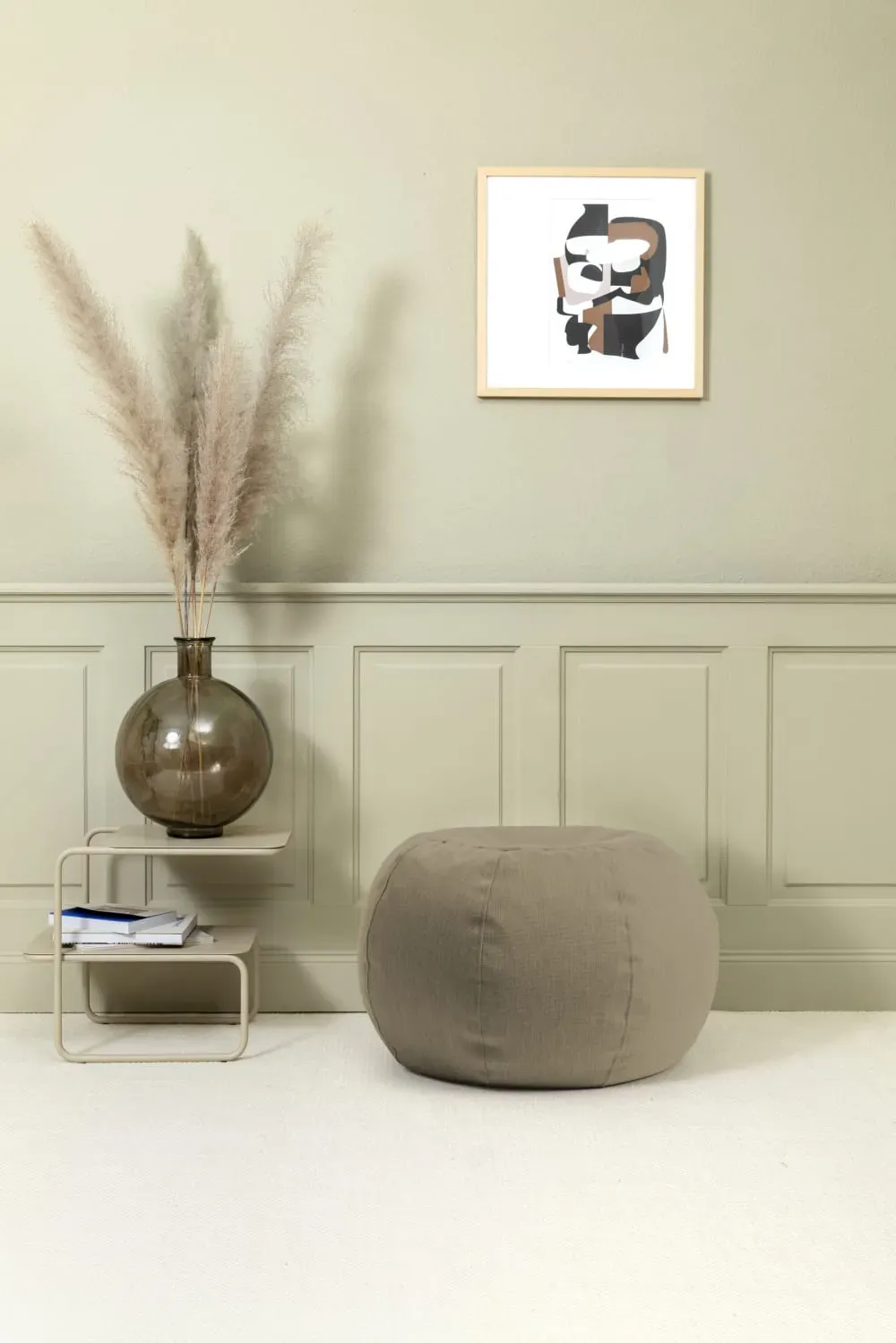 Illustration numéro 2 du produit Pouf extérieur rond déhoussable taupe 40x60 cm