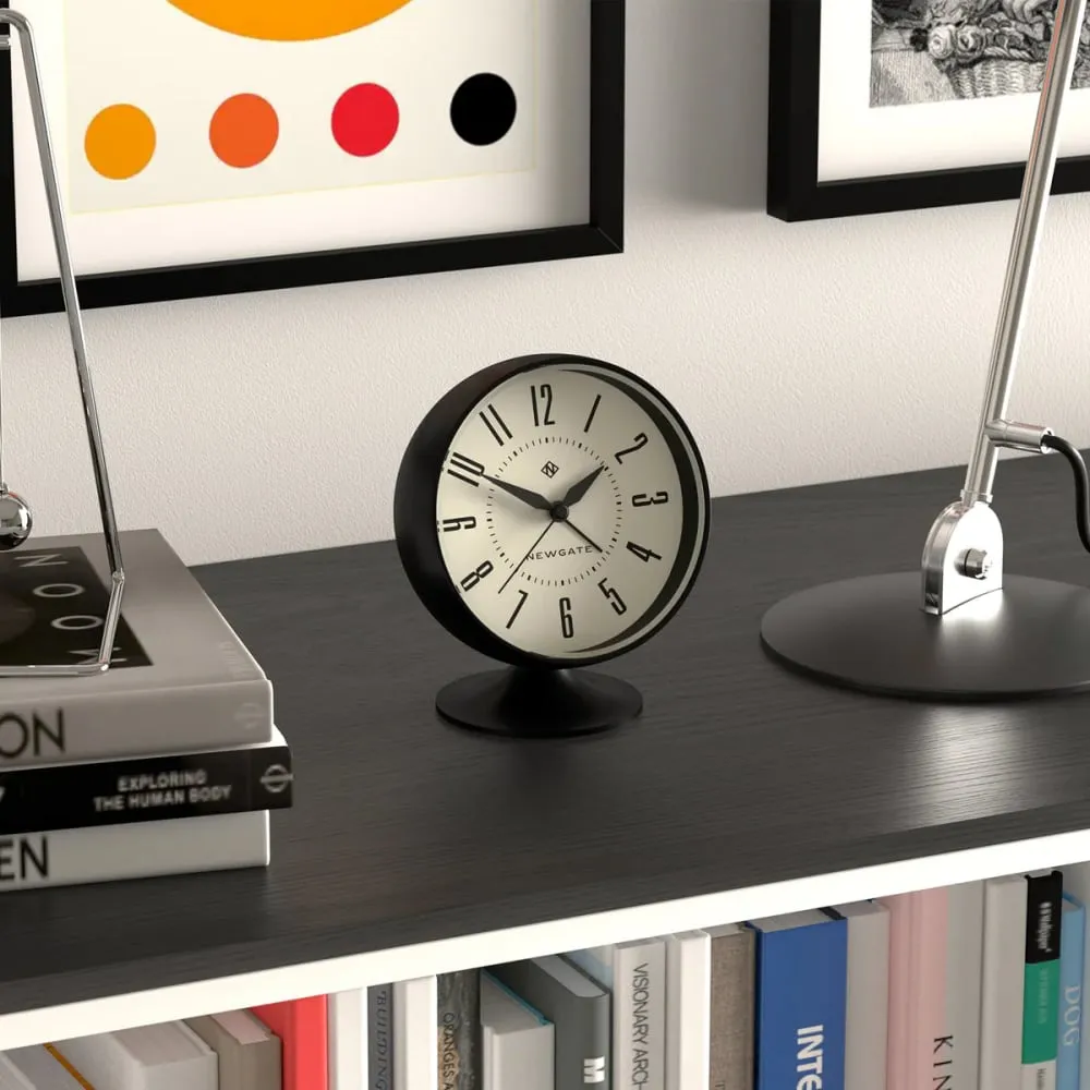 Illustration numéro 2 du produit Réveil avec cadran arabe en noir