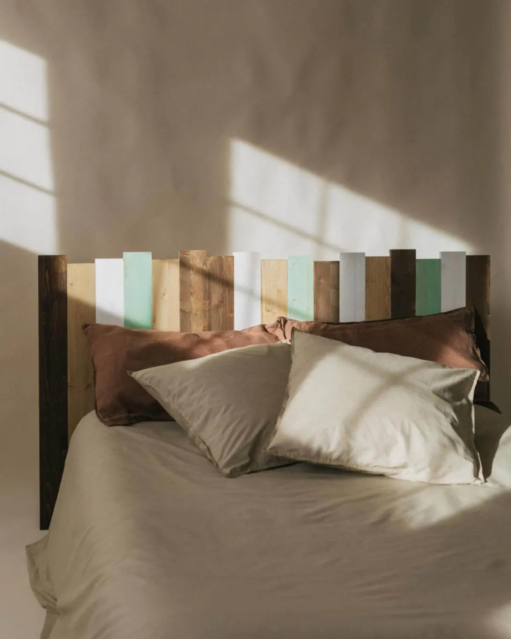 Illustration numéro 2 du produit Tête de lit sapin massif multicolore 190 cm