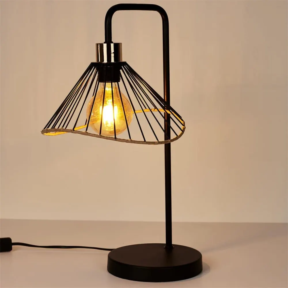 Illustration numéro 2 du produit Lampe  à poser noire abat-jour filaire finition rotin
