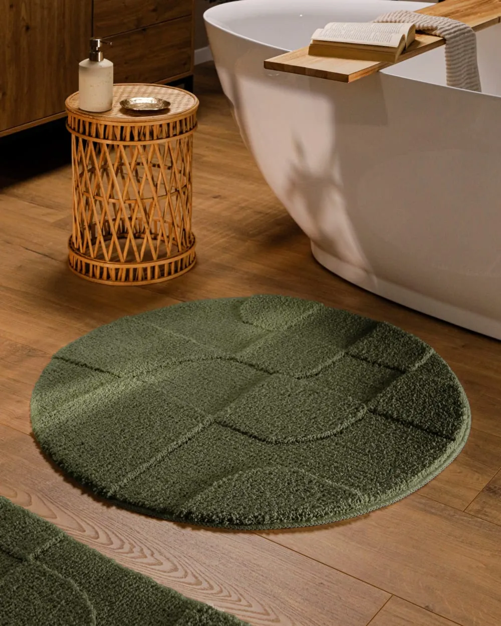 Illustration numéro 2 du produit Tapis de bain rond à relief kaki foncé 80 rd.