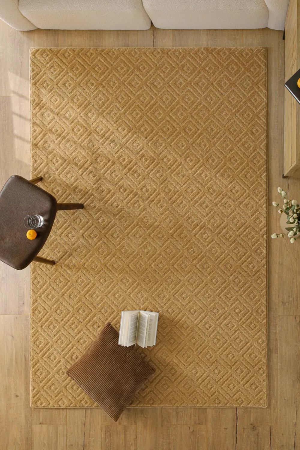 Illustration numéro 2 du produit Tapis en laine avec relief caramel 160x230