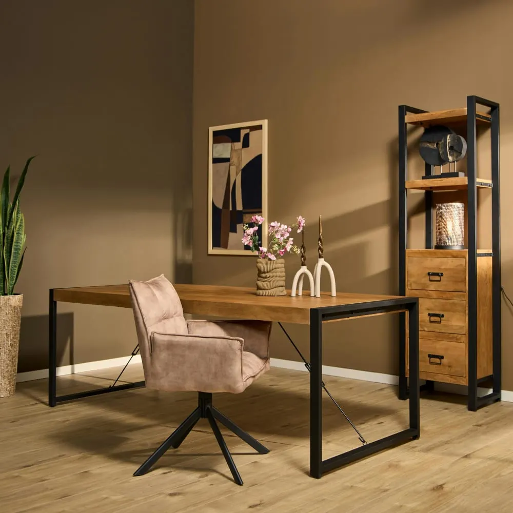 Illustration numéro 2 du produit Table à manger industrielle 220 cm en bois et métal
