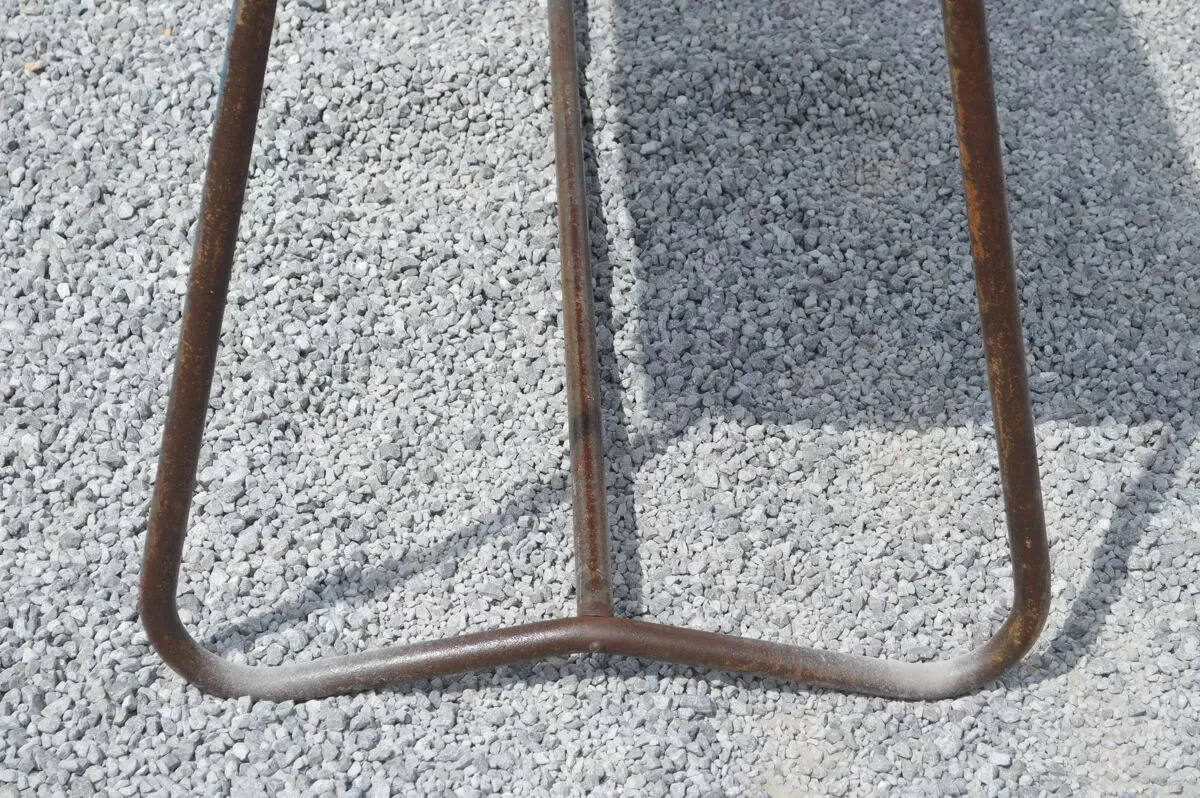 Illustration numéro 2 du produit Console en fer industrielle