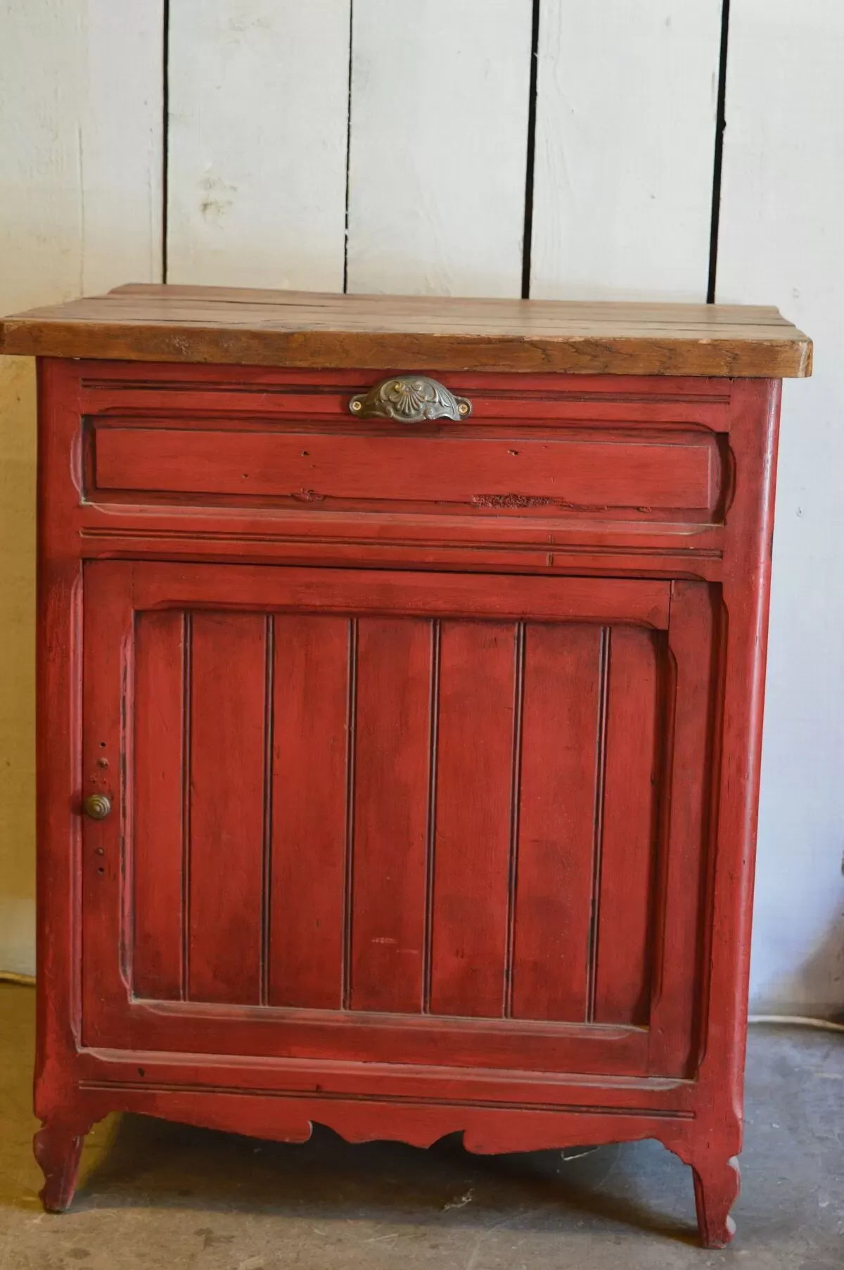 Illustration numéro 2 du produit Meuble de métier