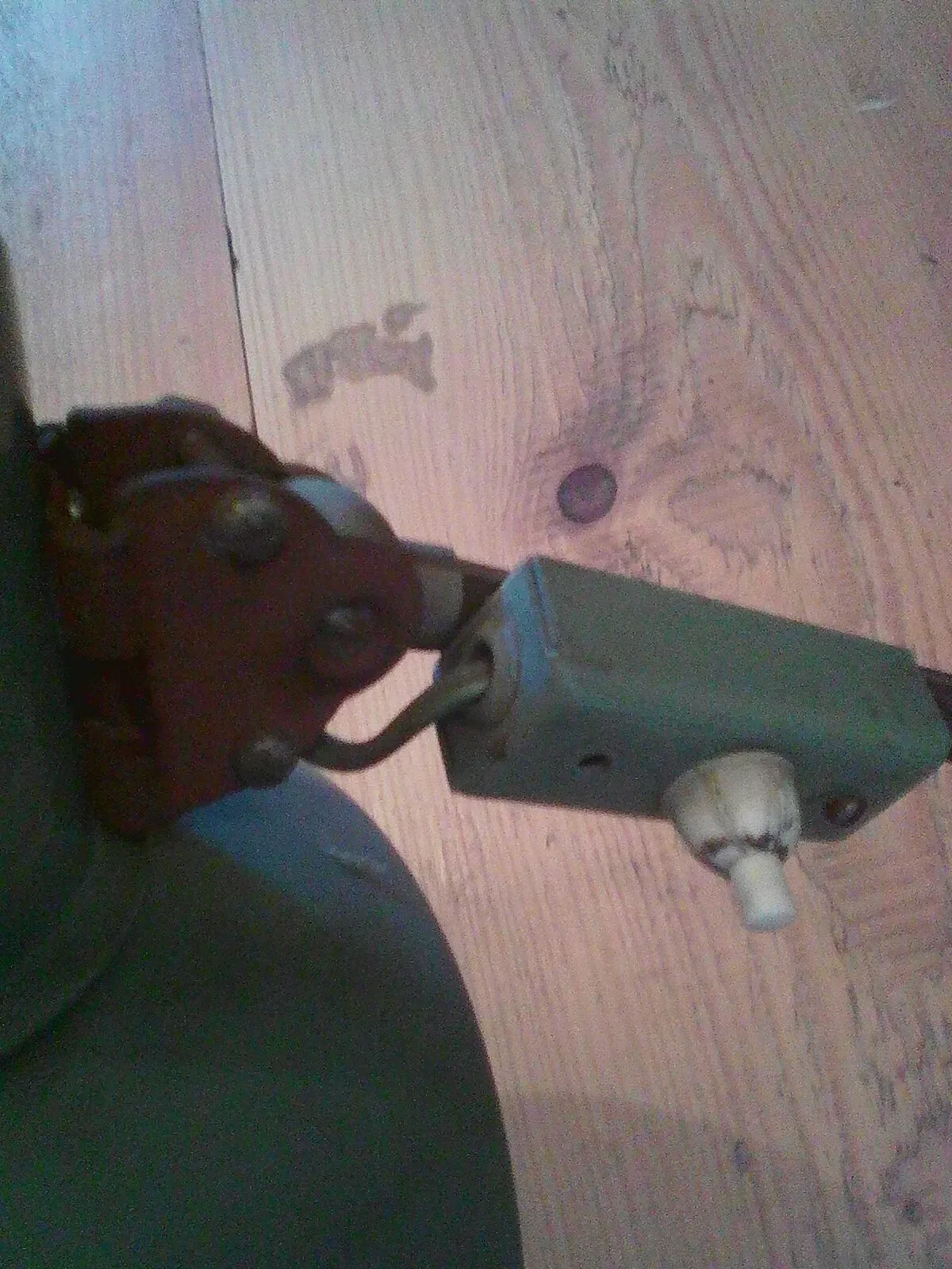 Illustration numéro 2 du produit Lampe articulé atelier industriel vintage en metal