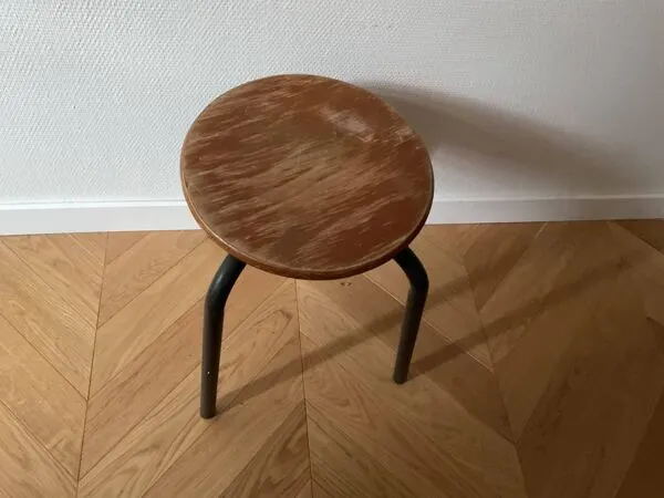 Illustration numéro 2 du produit Tabouret industriel, années 50-60