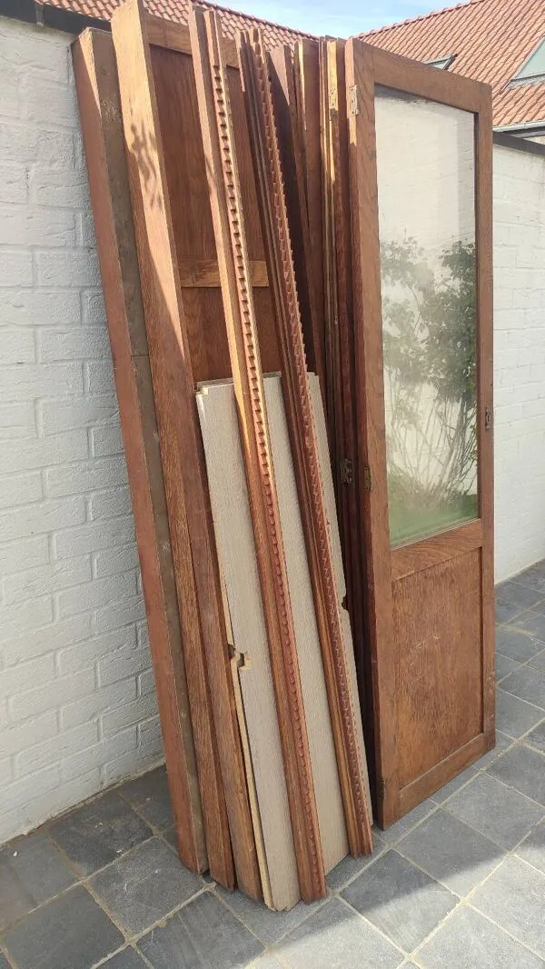 Illustration numéro 2 du produit Armoire Parisienne vitrée