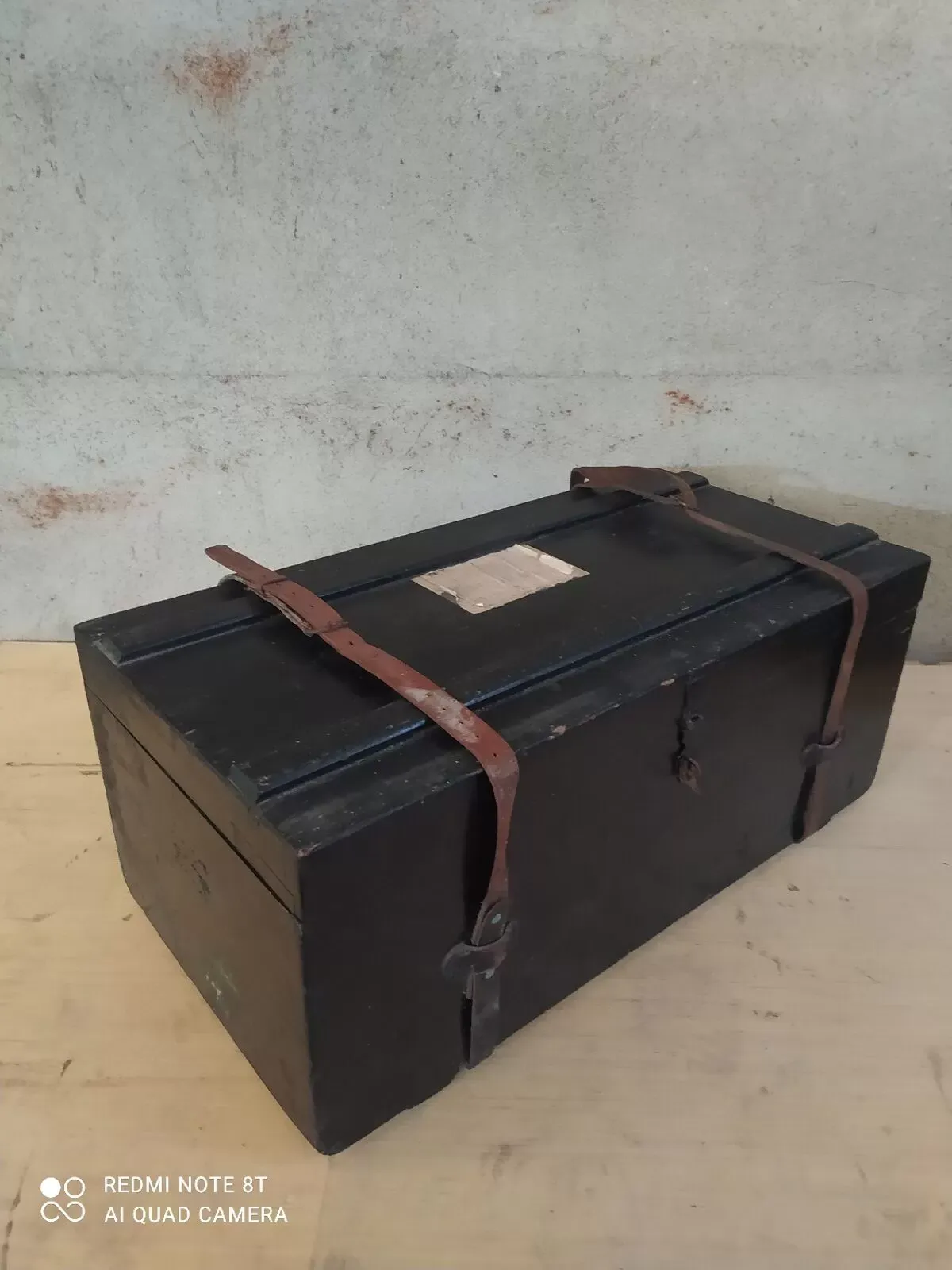 Illustration numéro 2 du produit Caisse en bois vintage