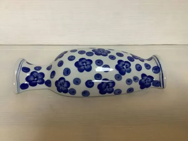 Illustration numéro 2 du produit Bouquetière vase fleurs bleues