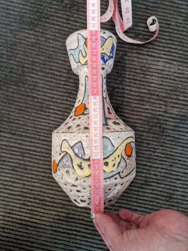 Illustration numéro 2 du produit Vase marius bessone