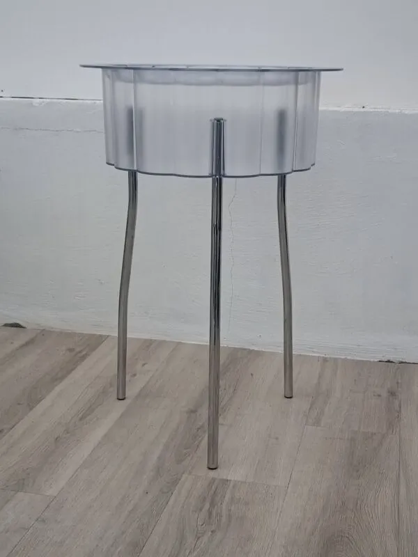 Illustration numéro 2 du produit Table d'appoint Hatten par Ehlen Johansson pour Ikea 1999