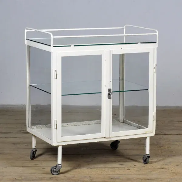 Illustration numéro 2 du produit Vitrine médicale / chariot, années 1940