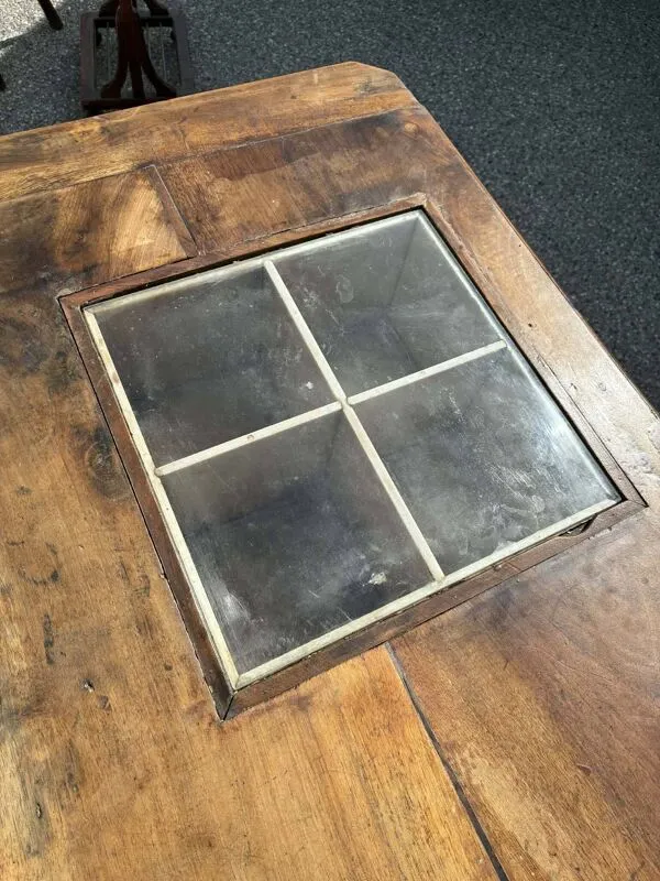 Illustration numéro 2 du produit Banque de commerce, comptoir