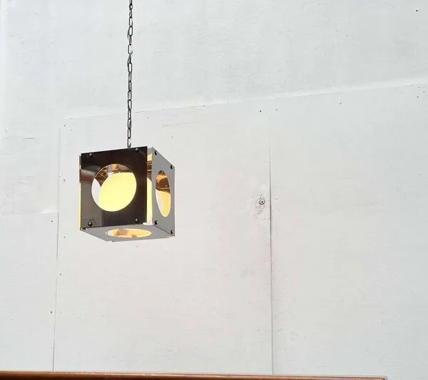 Illustration numéro 2 du produit Suspension en métal et verre cubo de style Space Age italien du milieu du siècle par Tronconi, années 1960