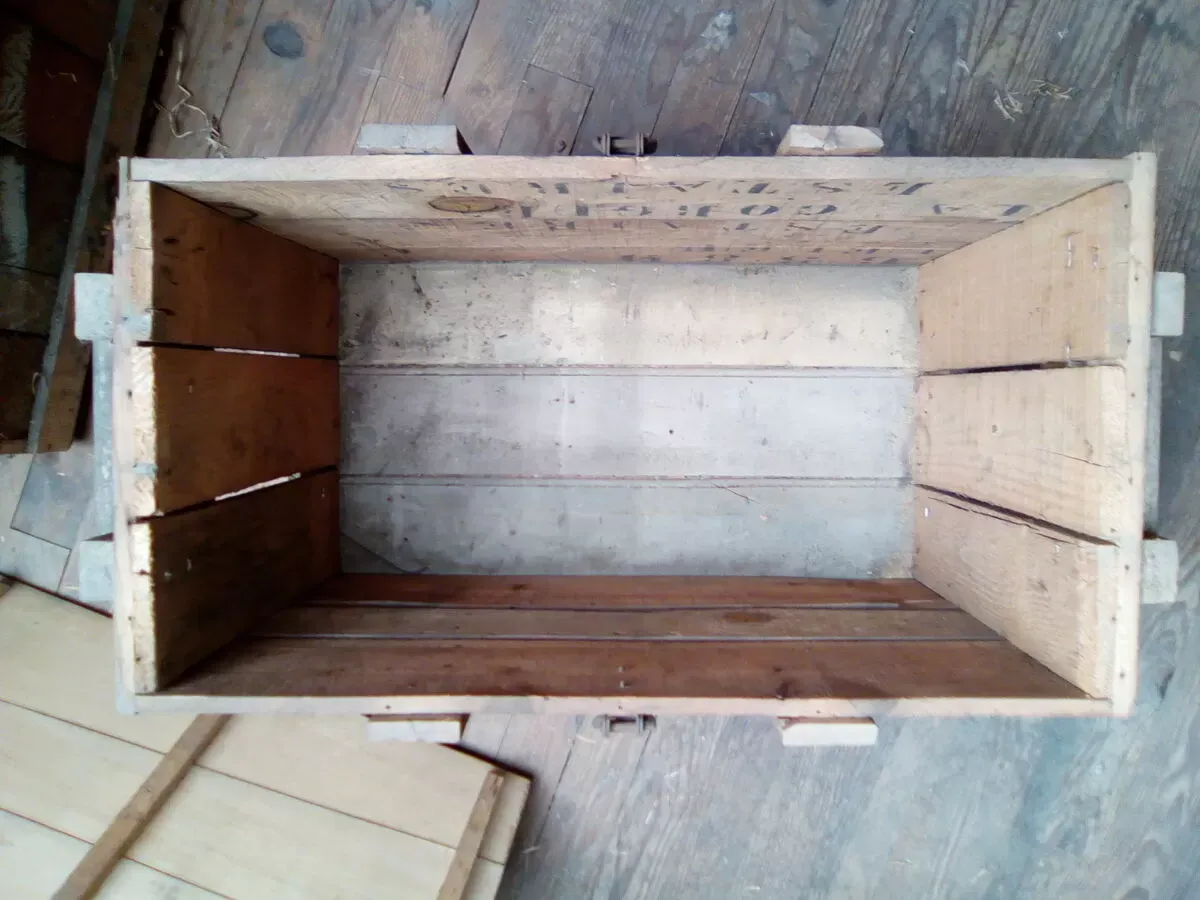 Illustration numéro 2 du produit caisses de transport artisanales