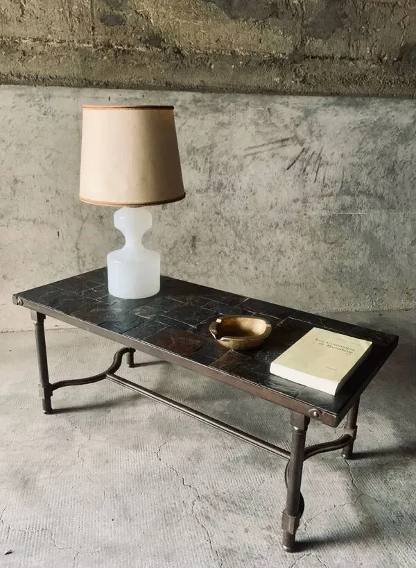 Illustration numéro 2 du produit Table basse Design XXe / Brutalisme Classique