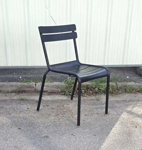 Illustration numéro 2 du produit Ensemble de jardin Fermob