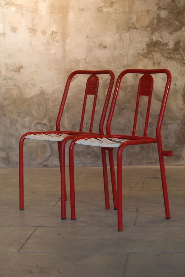 Illustration numéro 2 du produit Paire chaises guinguette Tolix T4