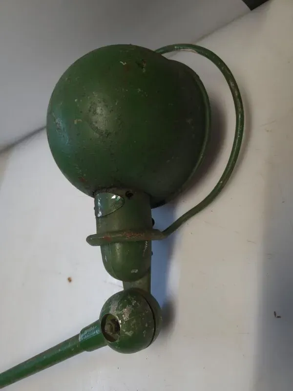 Illustration numéro 2 du produit Lampe industrielle JLD