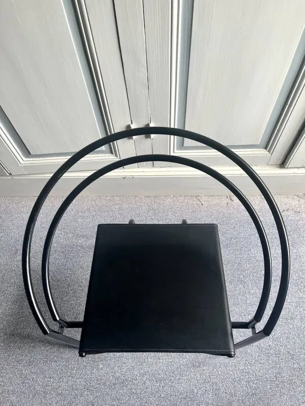 Illustration numéro 2 du produit Ensemble de 4 chaises Latonda de Mario Botta pour Alias 1986, rare version avec l'assise en cuir