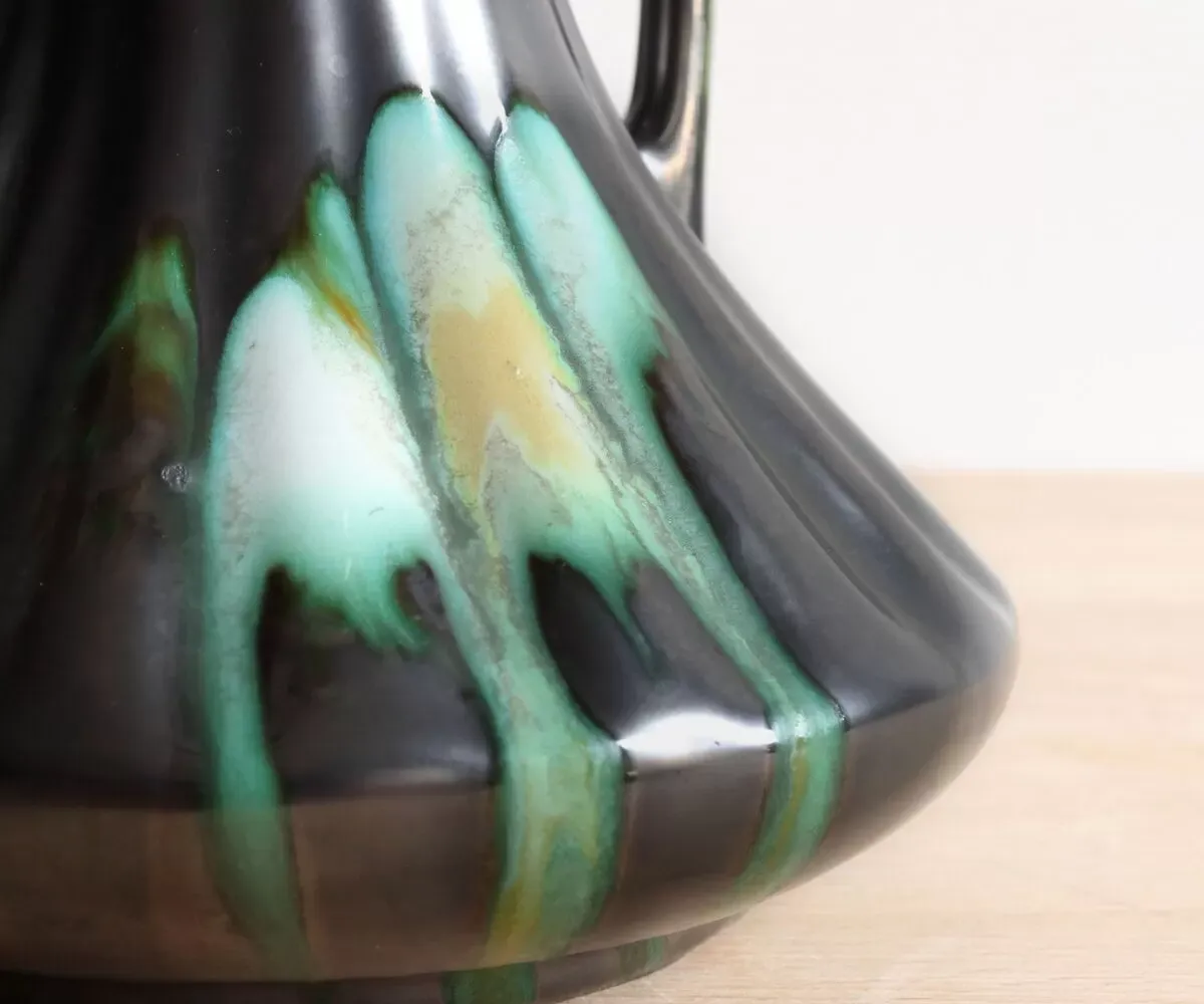 Illustration numéro 2 du produit Vase à anses en grès flammé de Thulin Airain, Belgique, époque art déco