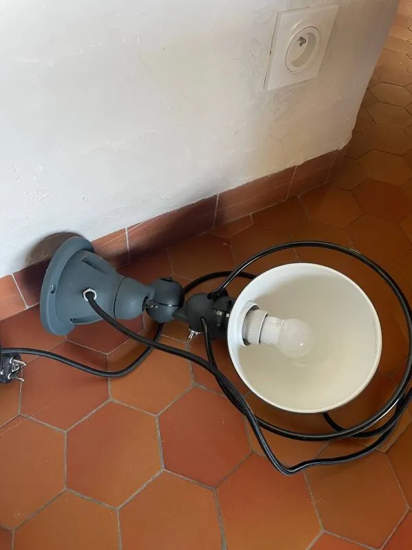 Illustration numéro 2 du produit Applique Loft - Jielde