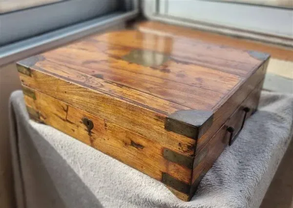 Illustration numéro 2 du produit Coffret fin XIXème