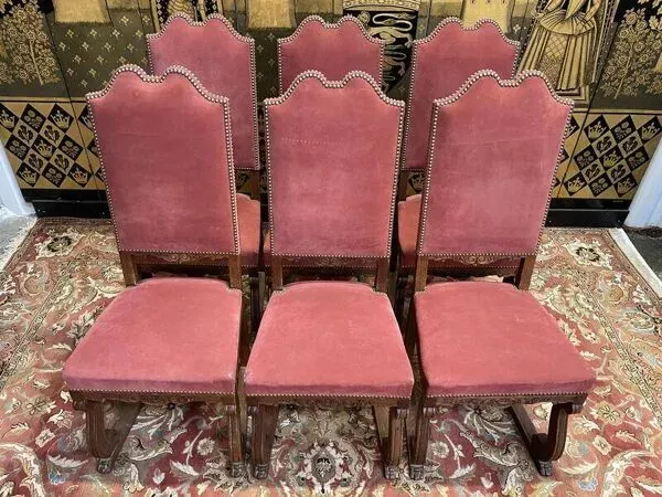 Illustration numéro 2 du produit Suite de 6 chaises Renaissance - Louis XIII en chêne