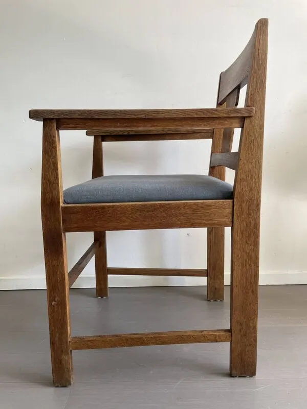 Illustration numéro 2 du produit Fauteuil de l'École d'Amsterdam néerlandaise des années 1920