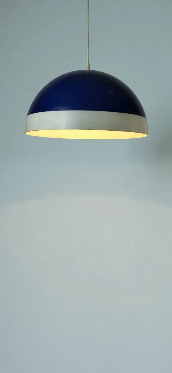 Illustration numéro 2 du produit Suspension en tôle