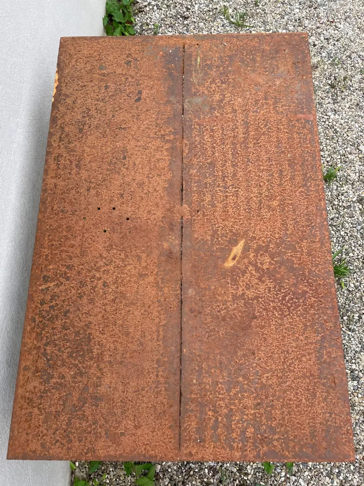 Illustration numéro 2 du produit Table industrielle d'atelier vintage