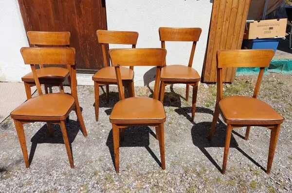 Illustration numéro 2 du produit 6 chaises bistrot bois et skaï camel, années 60 vintage