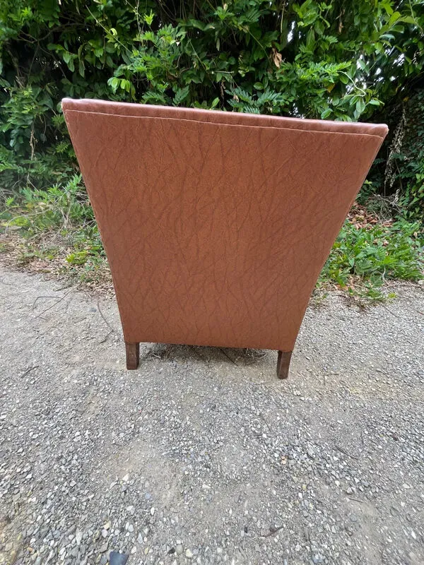 Illustration numéro 2 du produit Fauteuil club