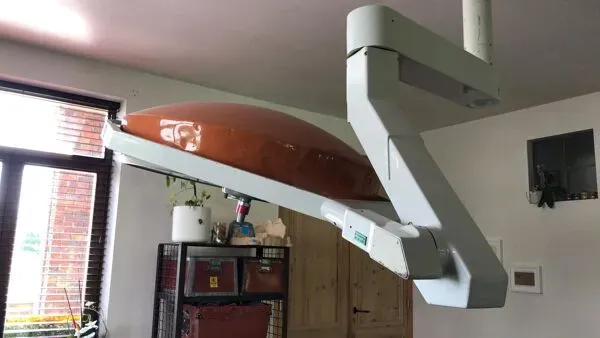 Illustration numéro 2 du produit Lampe de chirurgie xxl