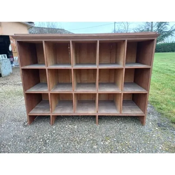 Illustration numéro 2 du produit Meuble étagère de magasin en chêne des années 30
