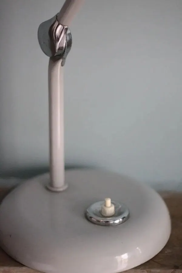 Illustration numéro 2 du produit Lampe Jumo modèle GS1 vintage, lampe de chevet métal industrielle, lampe à poser, luminaire, décoration intérieur