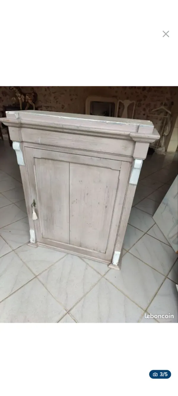 Illustration numéro 2 du produit Console comptoir vintage