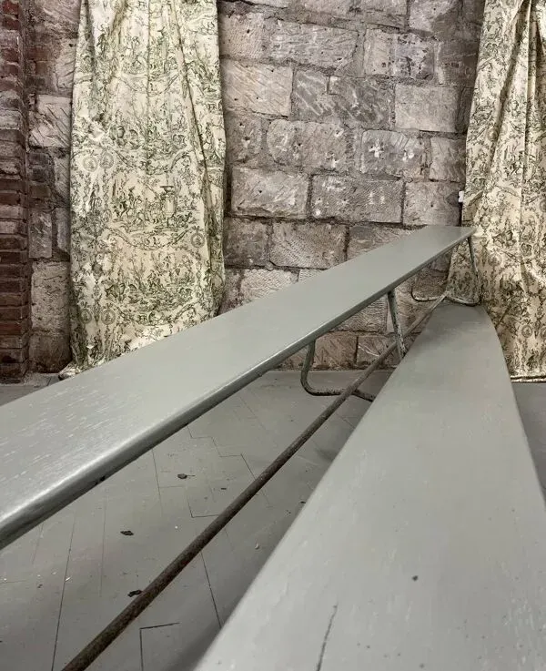 Illustration numéro 2 du produit Paire de bancs 3m50