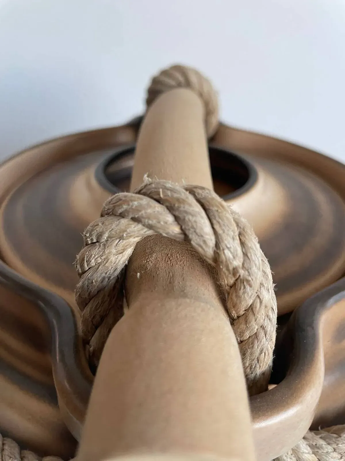 Illustration numéro 2 du produit Soupière encordée en Grès  les potiers de L’Abbaye Salins les Bains