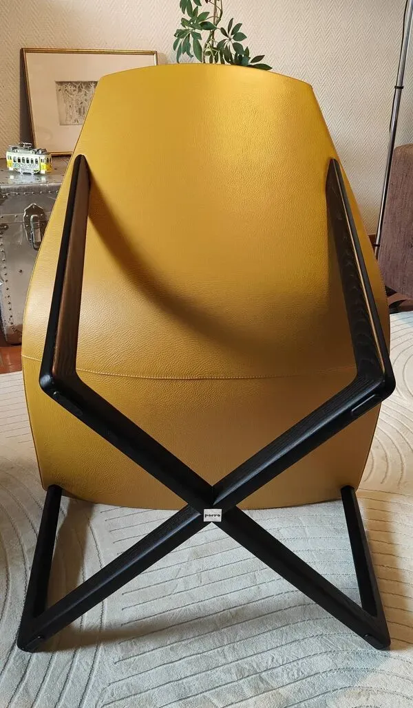 Illustration numéro 2 du produit Fauteuil lounge jade par porro