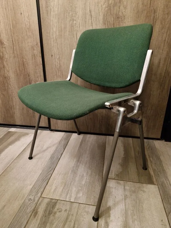 Illustration numéro 2 du produit Set de 4 Chaises DSC 106 par Giancarlo Piretti pour Castelli / Anonima