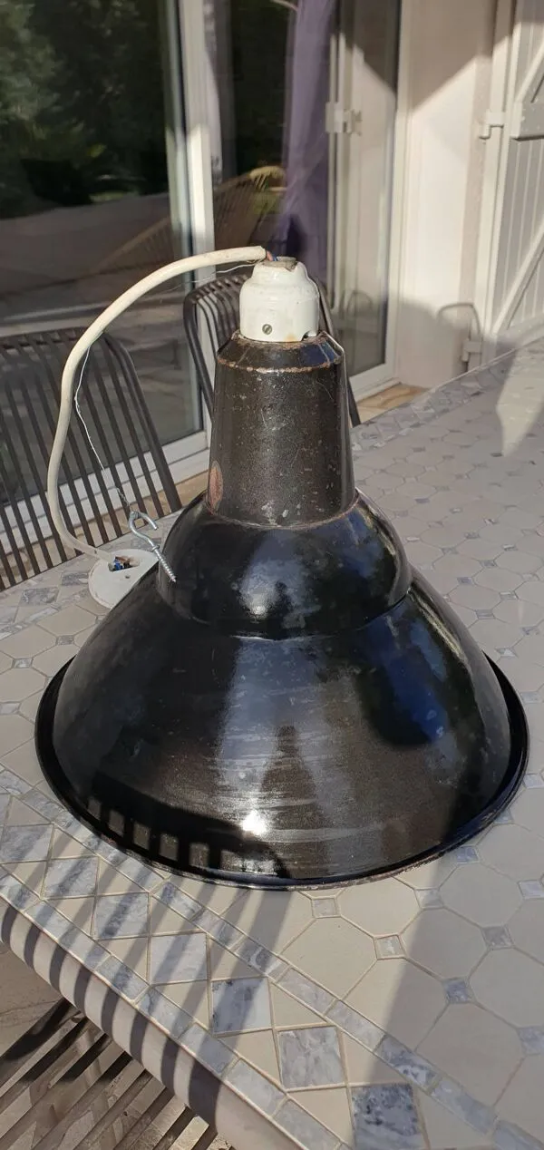 Illustration numéro 2 du produit Suspension industrielle